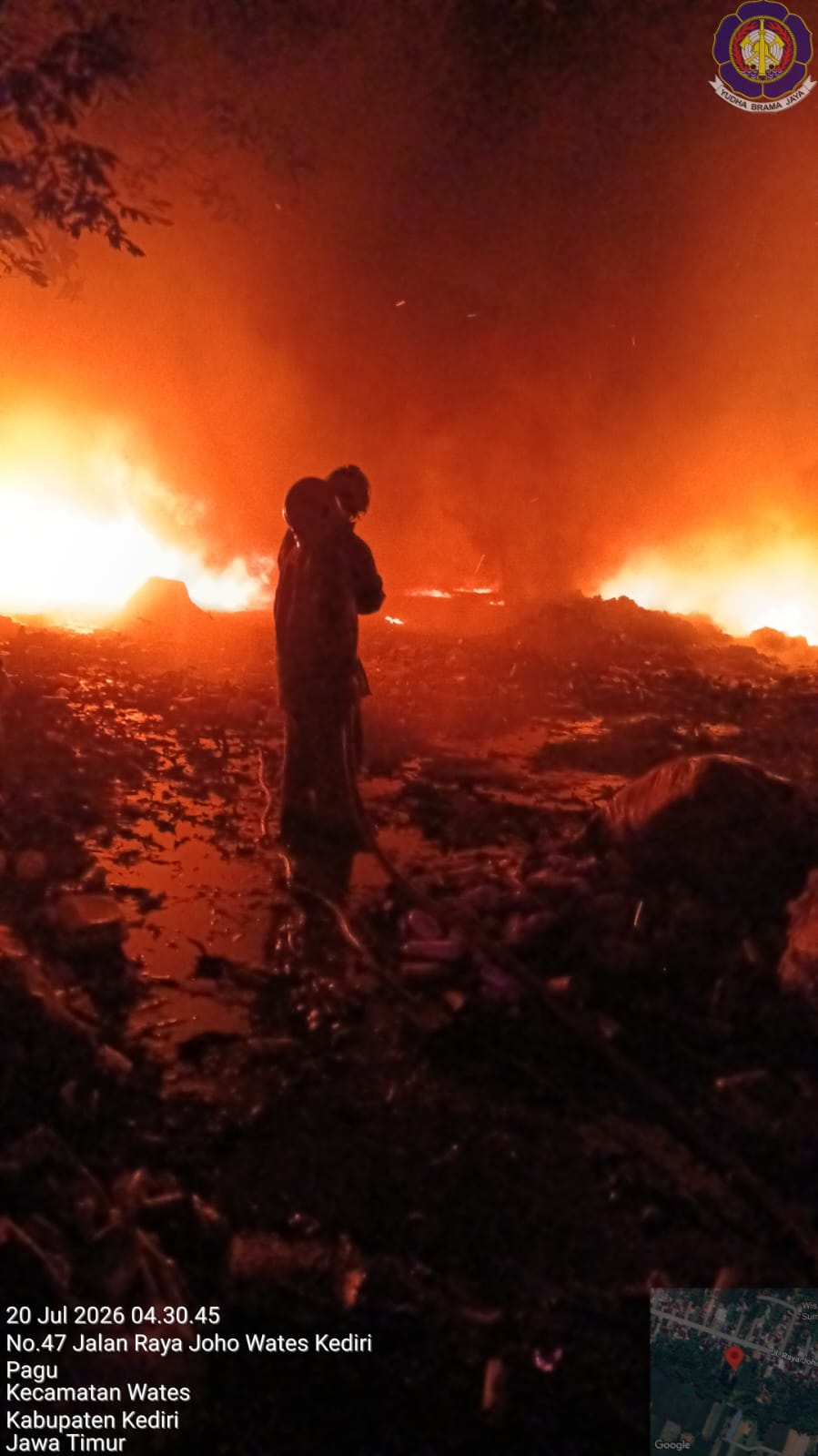 Lupa Matikan Tungku hingga Sampah Merembet: Tiga Kebakaran Landa Kediri dalam 24 Jam